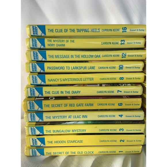 Lot of 22 Nancy Drew Mystery Glossy Flashlight Series (#1-45 Assorted) - Picture 4 of 7